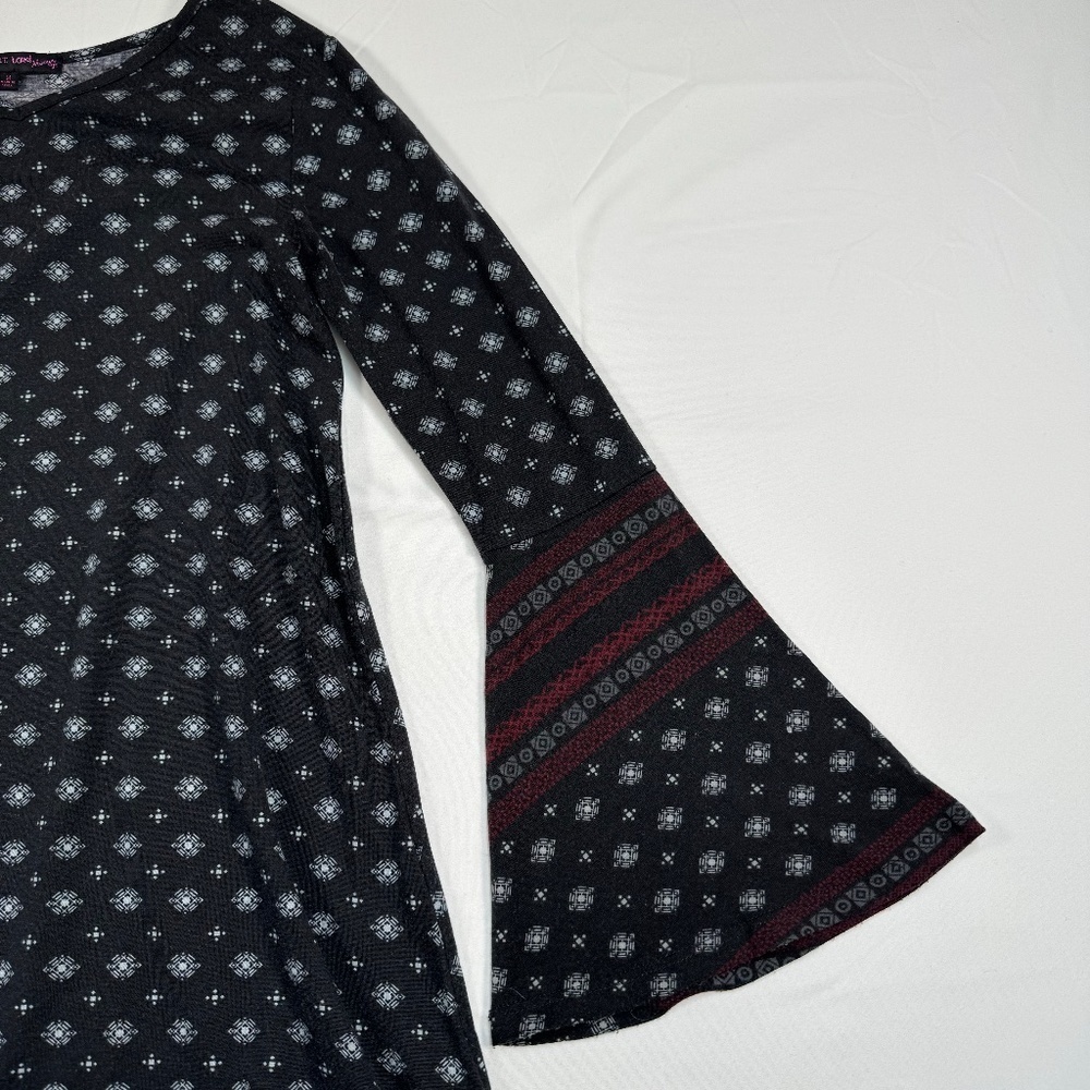 LOL Always Long Sleeve Knee Length Casual Dress Womens Size M Black Bell Sleeve - Picture 8 of 8